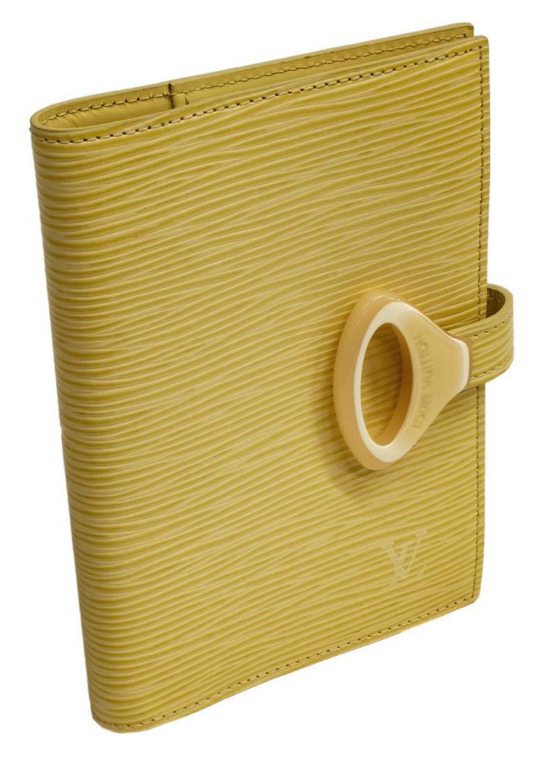 LOUIS VUITTON (1 of 3)