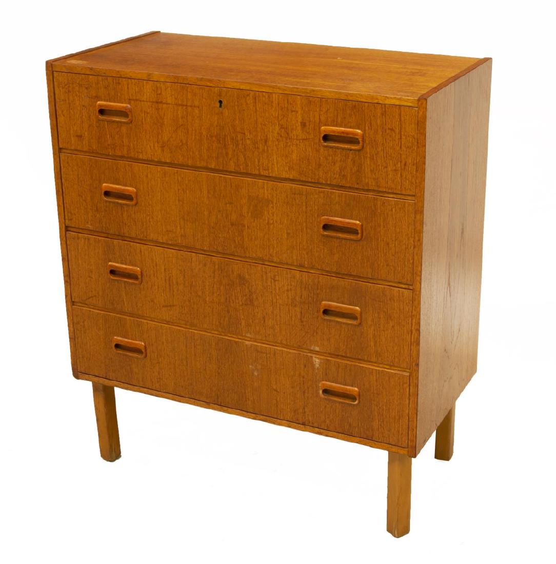 DANISH MID-CENTURY MODERN TEAK CHEST OF DRAWERS (1 of 2)