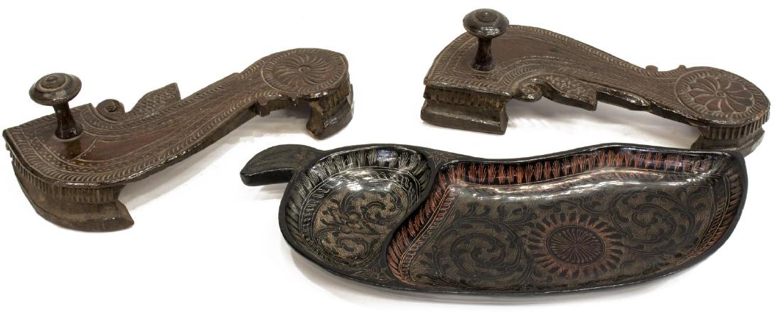 (PAIR) INDIA KHADAU WOOD CARVED SANDALS & A BOWL: (lot) Indian carved wood Khadau sandals, possibly Lucknow , 19th/20thc., elaborately carved; together with a black lacquer leaf form sectioned dish with colored incising; largest: approx 13.75"l, 5"w,