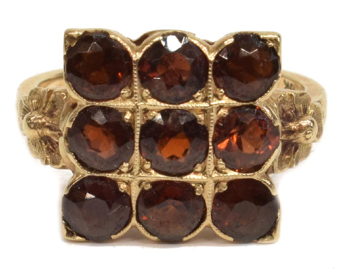 ESTATE 10KT YELLOW GOLD & GARNET RING (1 of 4)