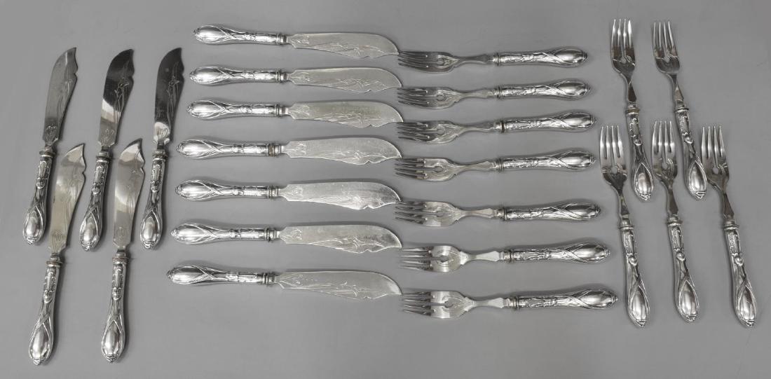 (24) GERMAN JUGENDSTIL 800 SILVER FISH SERVICE (1 of 8)