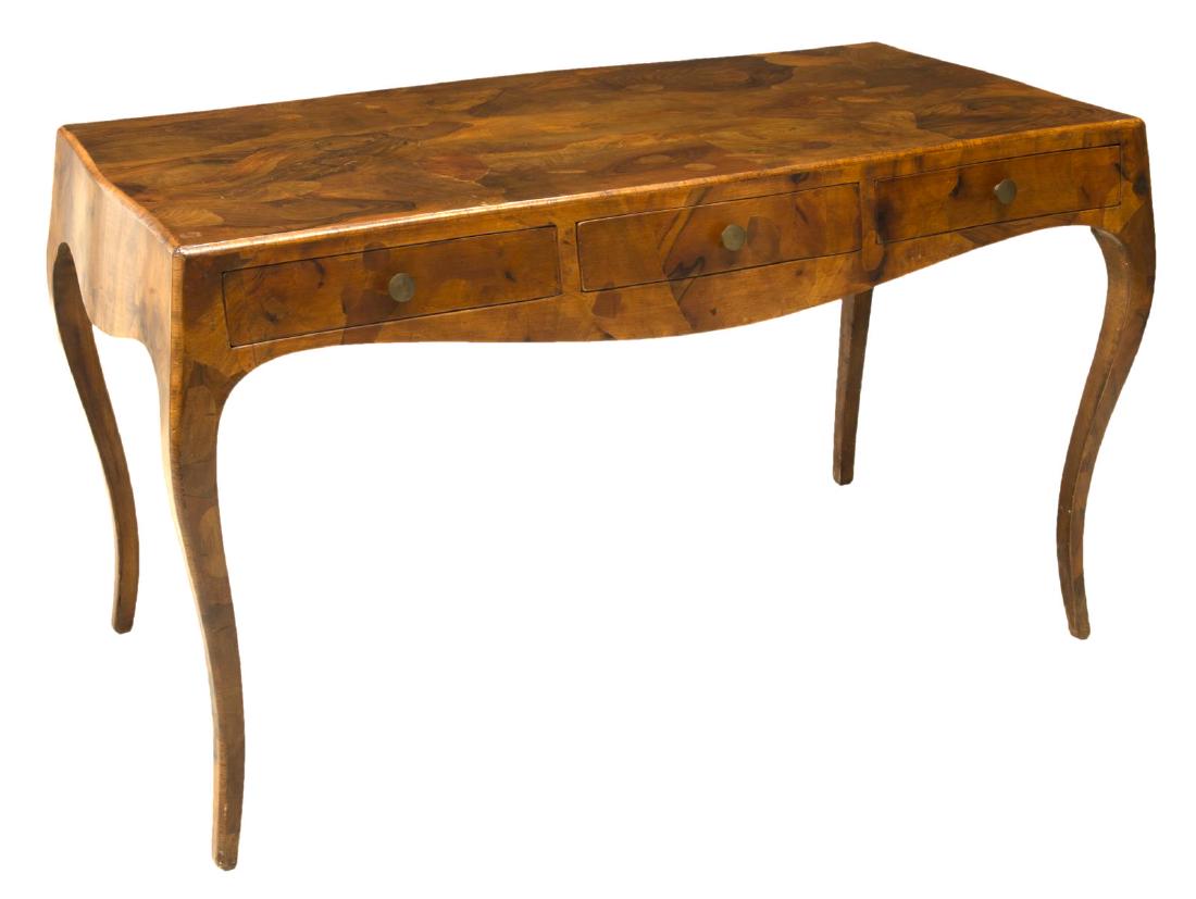 ITALIAN OYSTER BURLED BUREAU PLAT WRITING DESK (1 of 3)