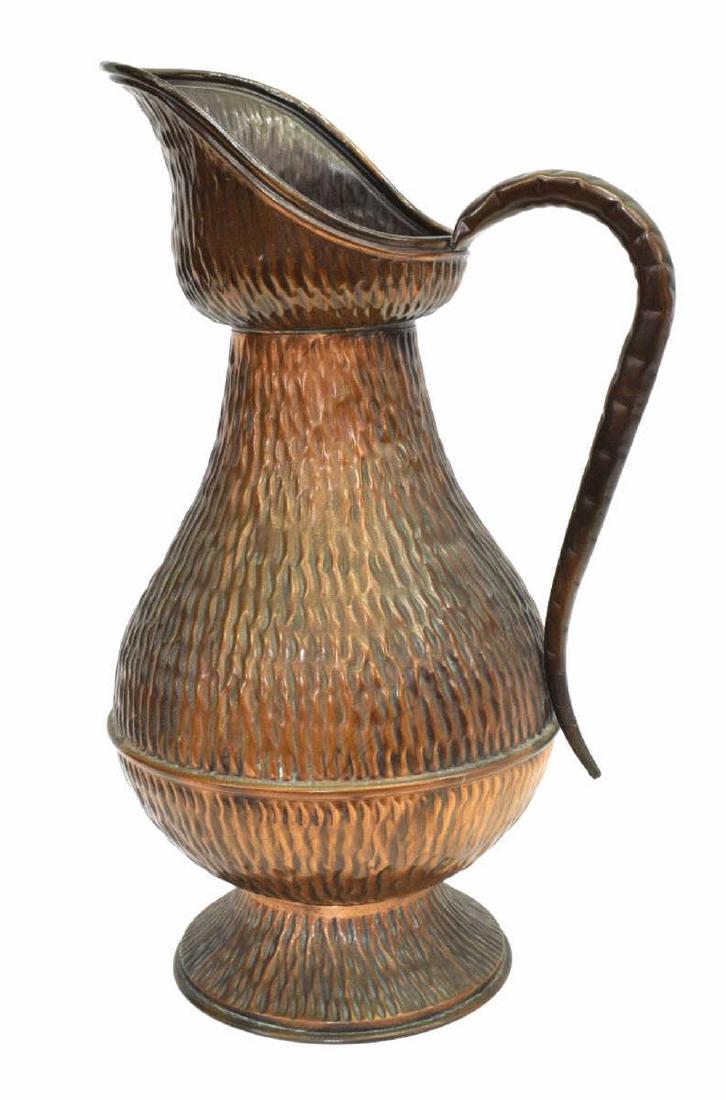 LARGE CONTINENTAL TEXTURED COPPER PITCHER EWER (1 of 5)