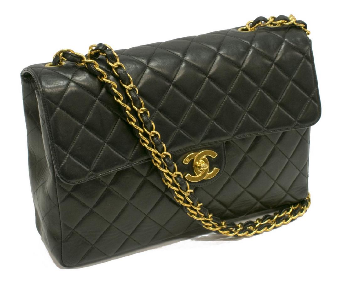 CHANEL CLASSIC JUMBO FLAP BAG BLK QUILTED LEATHER (1 of 4)