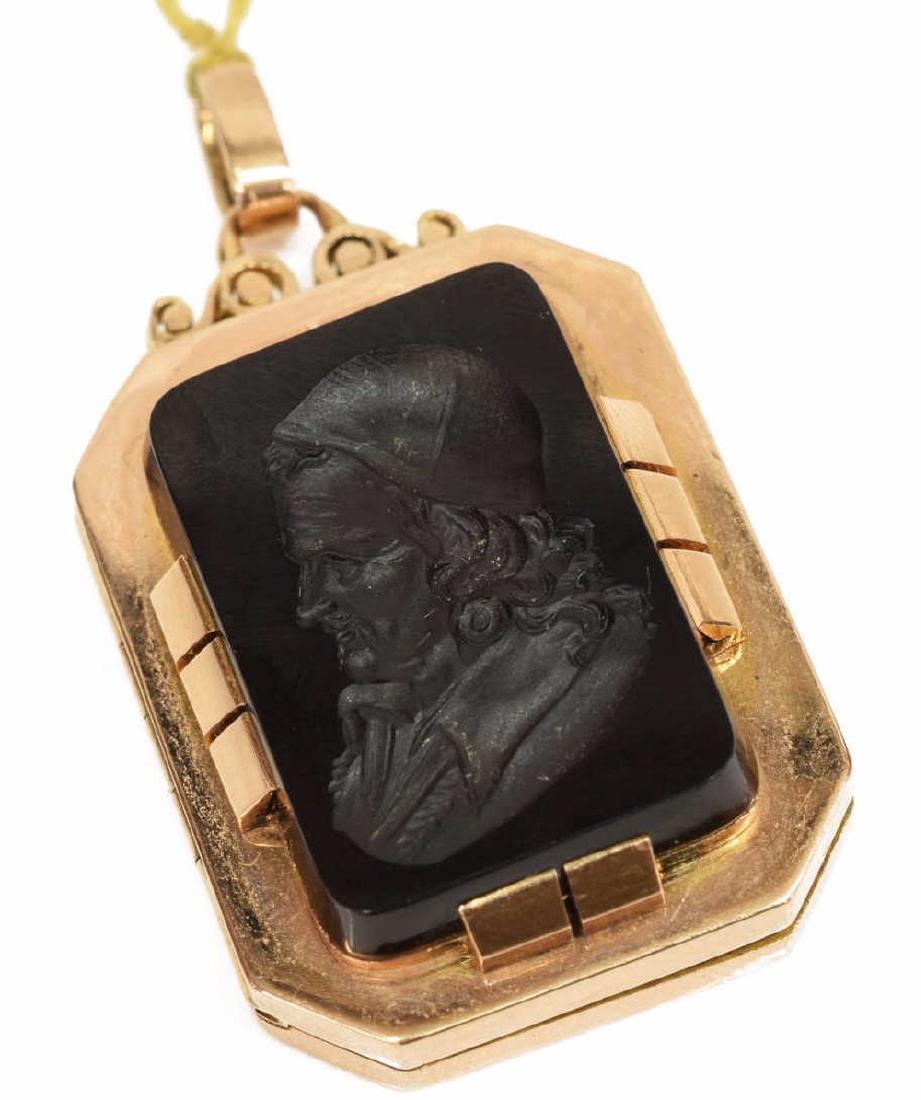 18KT ROSE GOLD INTAGLIO ONYX CAMEO LOCKET PENDANT (1 of 4)