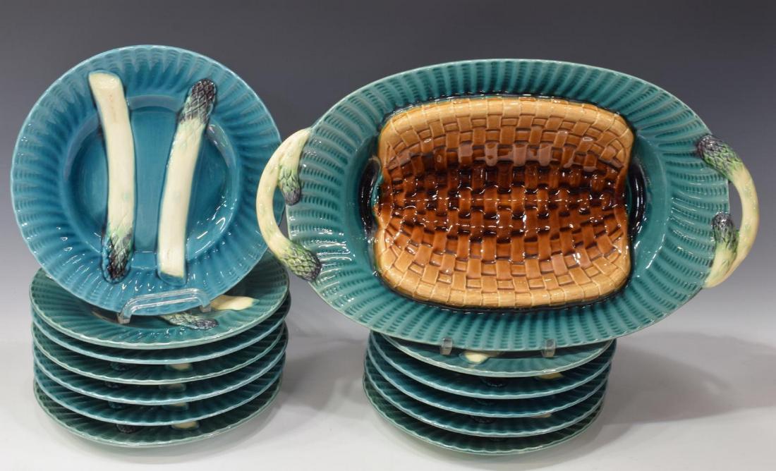 (13) FRENCH MAJOLICA ASPARAGUS PLATTER & PLATES (1 of 6)