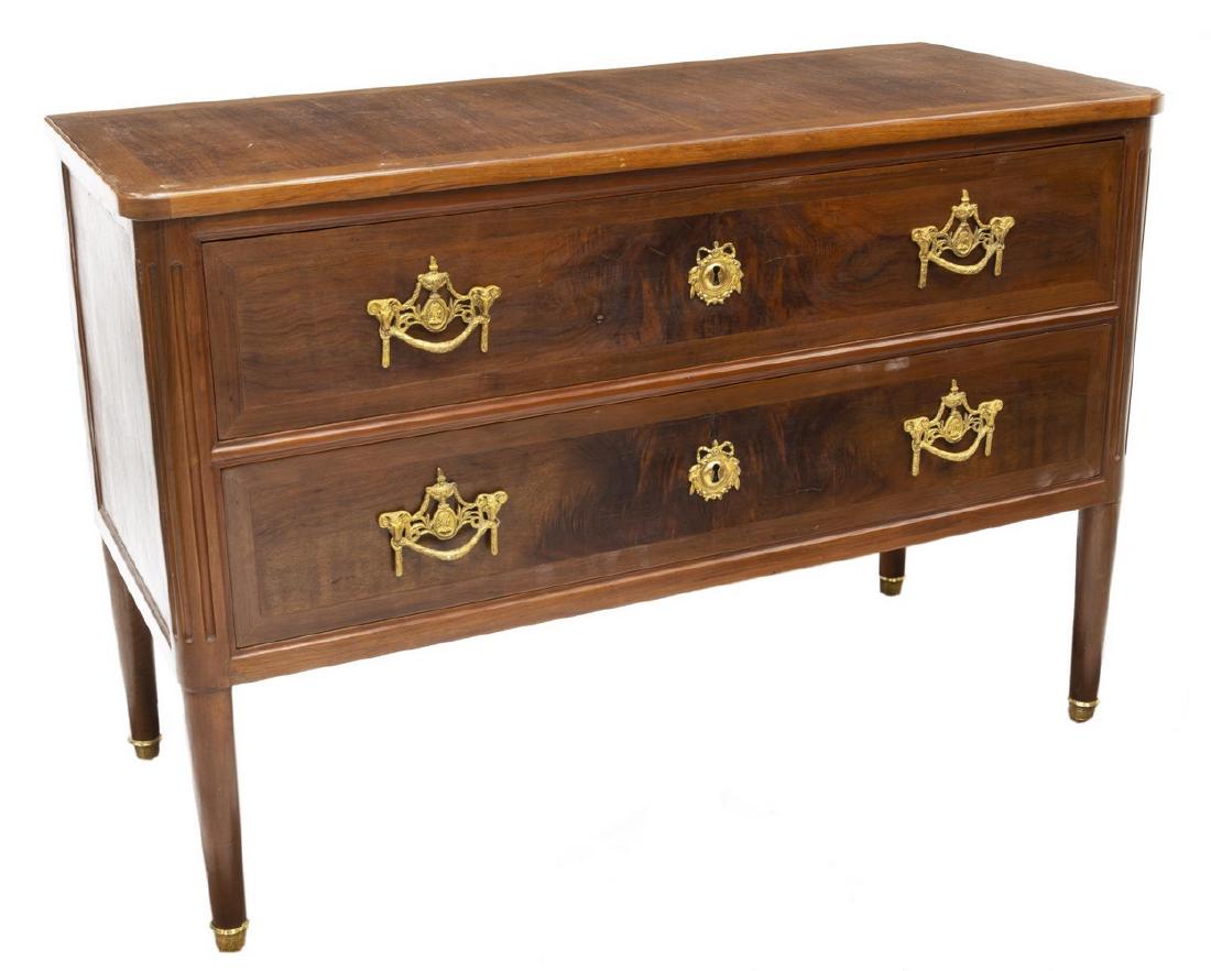SWISS LOUIS XVI WALNUT COMMODE, 18TH C. (1 of 4)
