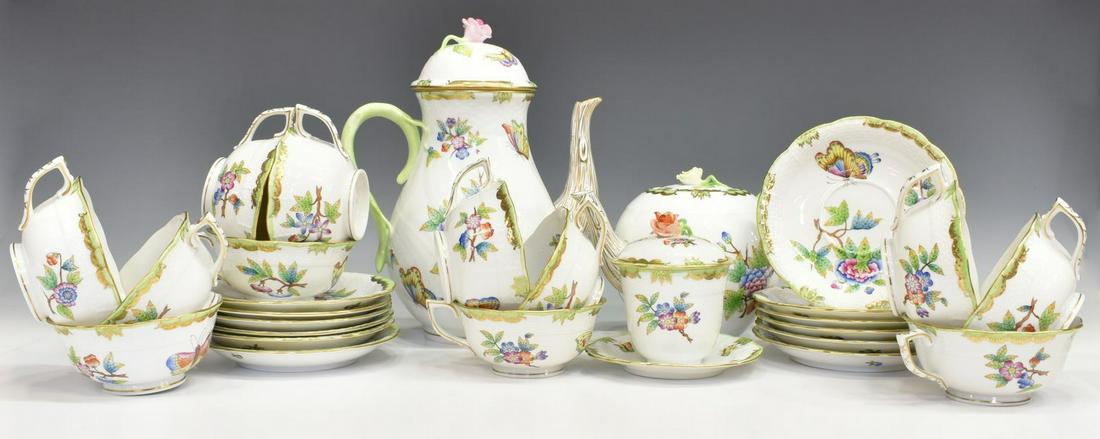 (27) HEREND 'QUEEN VICTORIA' COFFEE & TEA SERVICE (1 of 4)