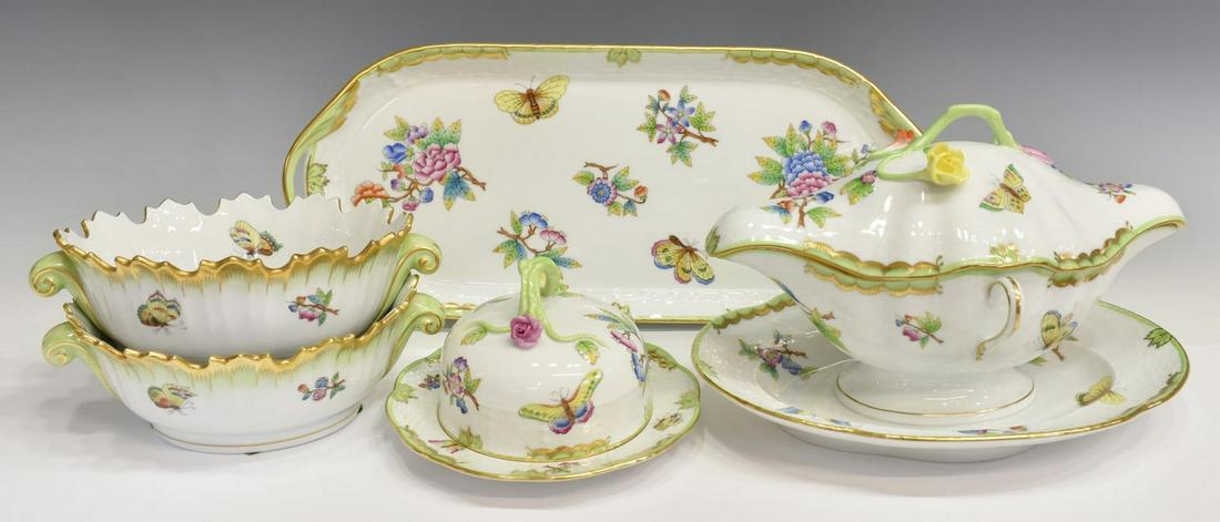 (5) HEREND 'QUEEN VICTORIA' PORCELAIN SERVICEWARE (1 of 3)