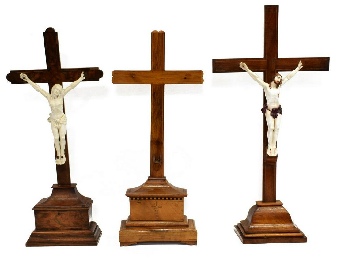(3) FRENCH WOOD & PORCELAIN CRUCIFIXES, CROSS (1 of 4)
