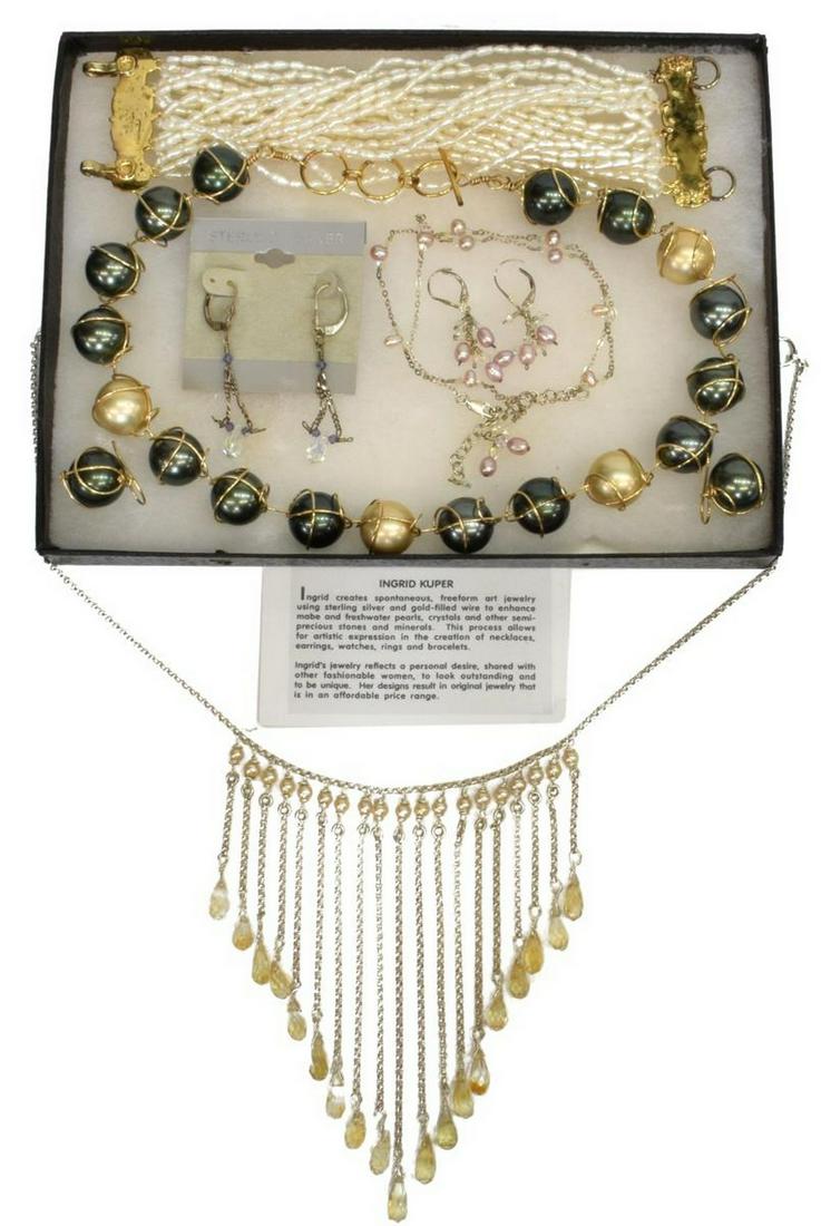 (LOT) DESIGNER PEARL & FAUX PEARL JEWELRY GROUP (1 of 3)