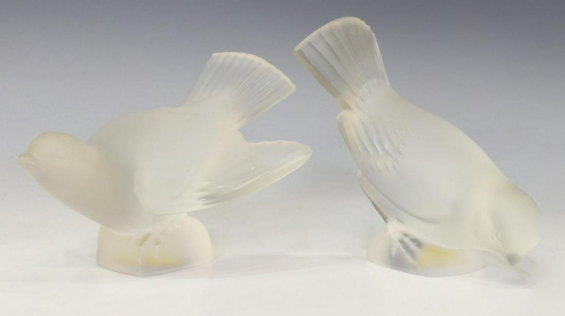 (2) LALIQUE FRANCE FROSTED CRYSTAL BIRD FIGURES (1 of 4)