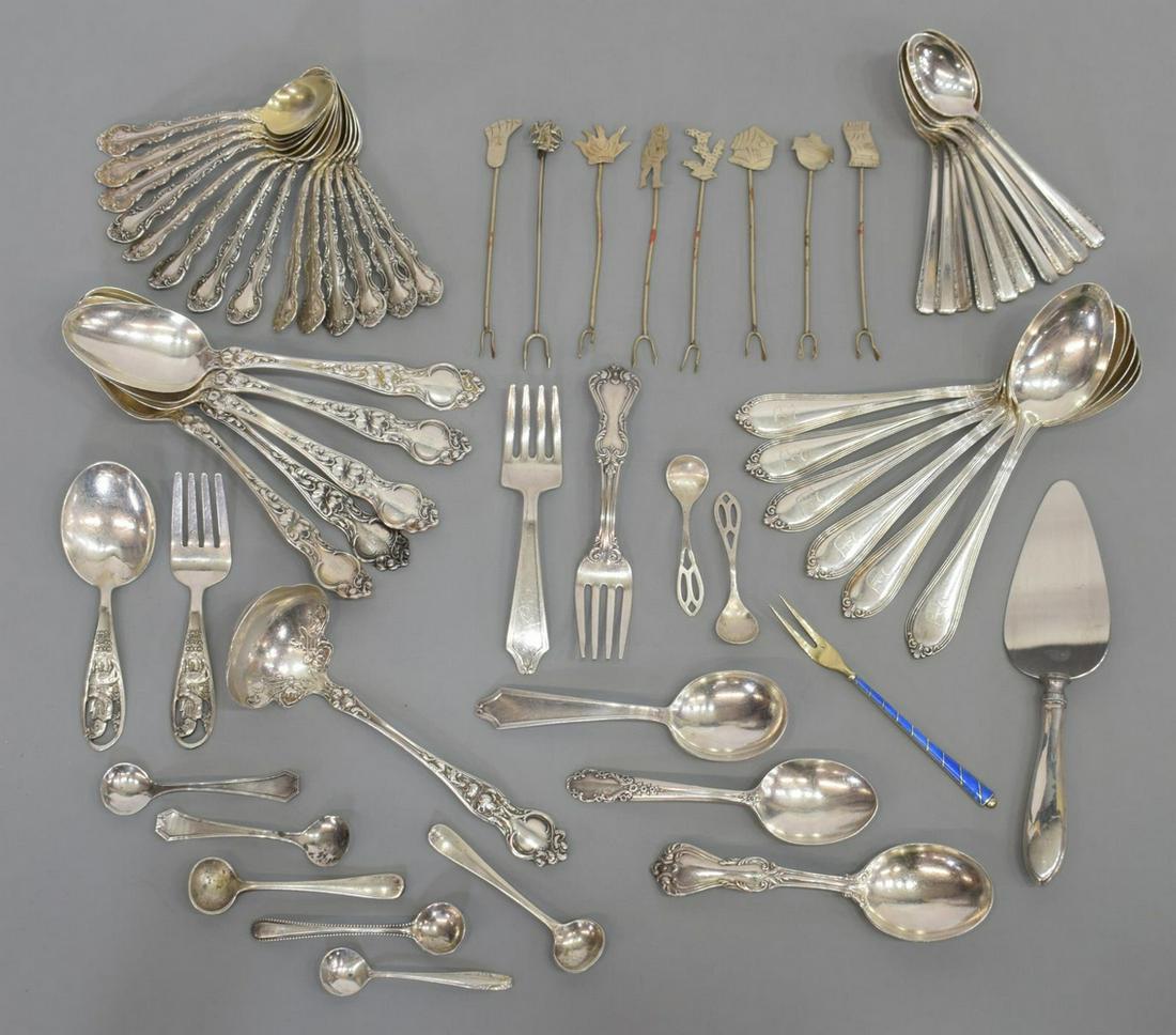 (LOT) COLLECTION VARIED STERLING SILVER FLATWARE (1 of 8)