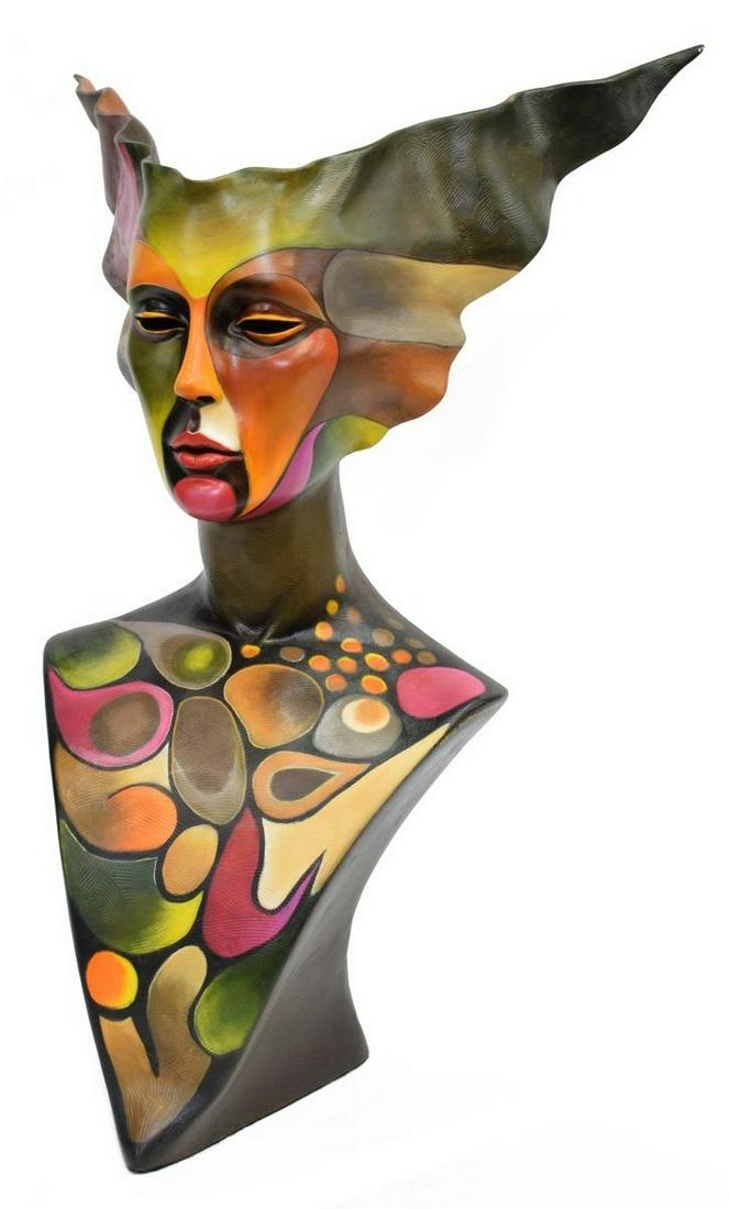 BUSTO SIENNA
