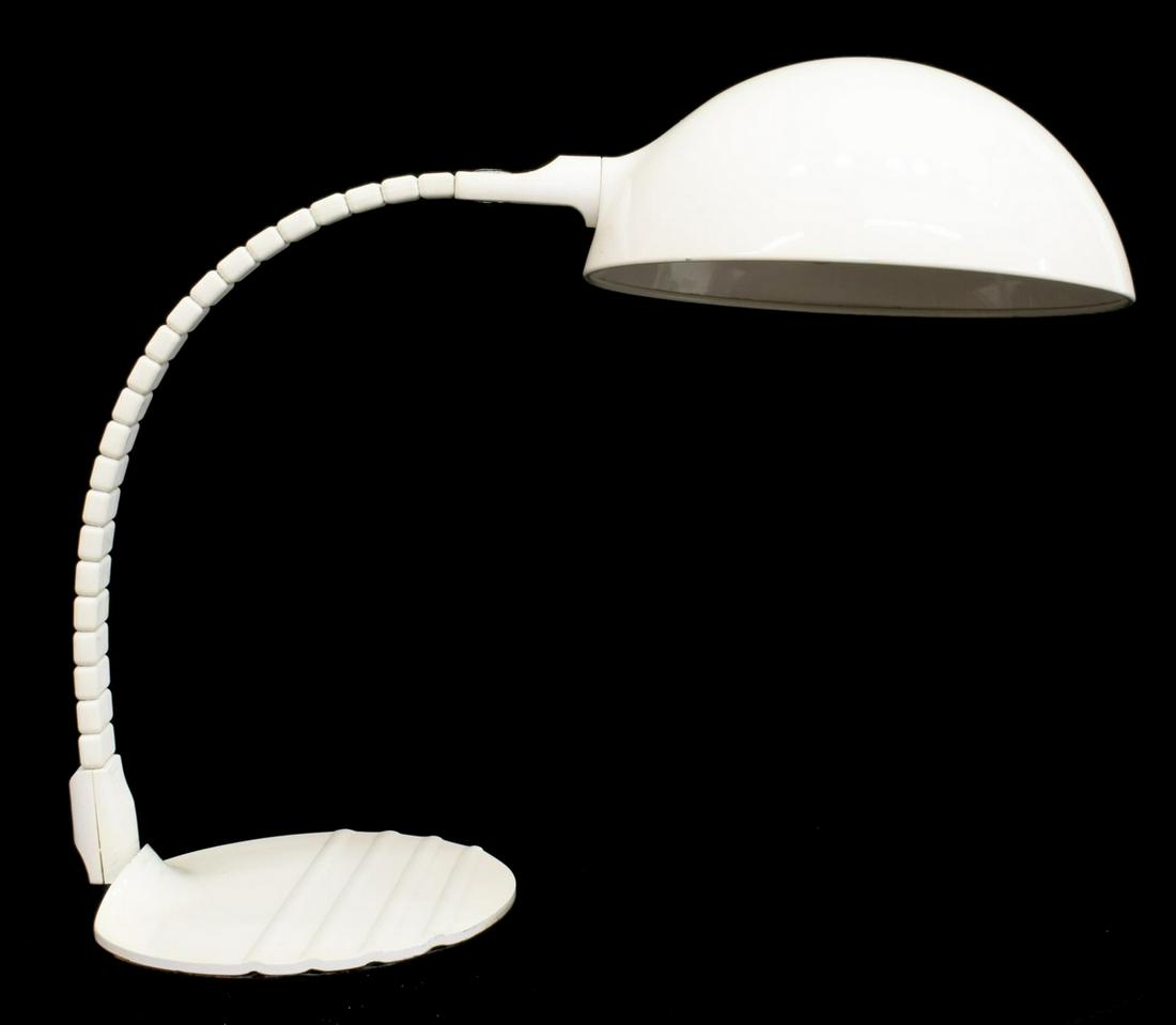 ELIO MARTINELLI LUCE MODEL 660 'FLEX' TABLE LAMP (1 of 2)