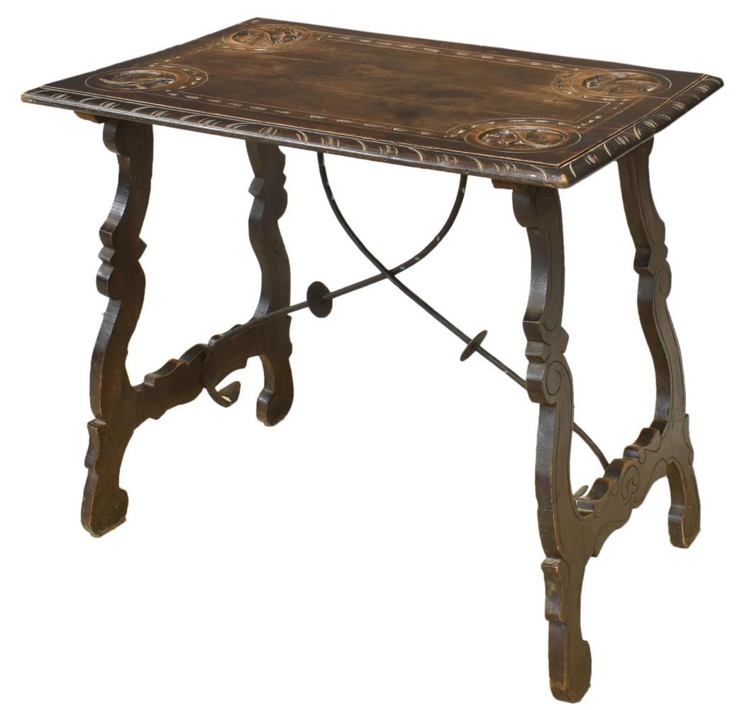 SPANISH PORTRAIT MEDALLION CARVED WALNUT TABLE (1 of 4)