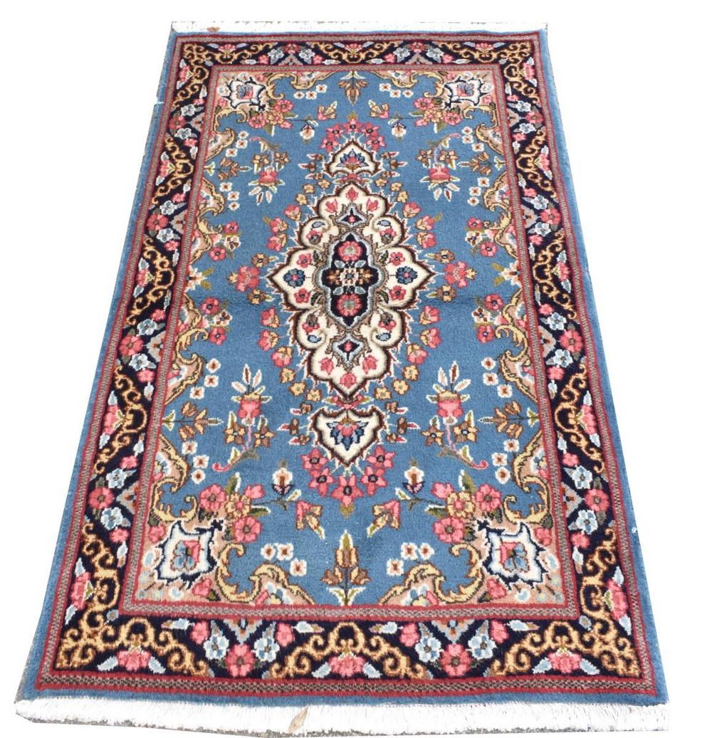 HAND-TIED PERSIAN KERMAN RUG, 4'9" X 2'10" (1 of 3)