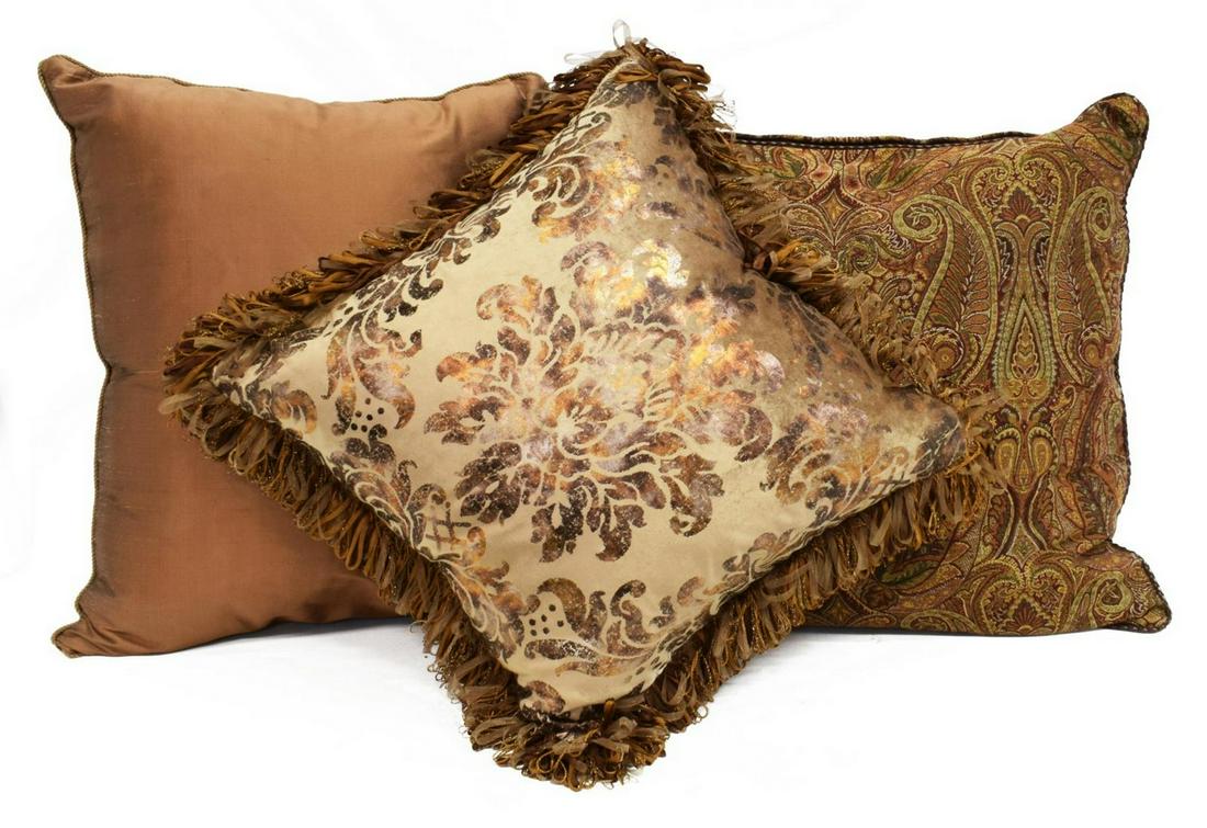 3 Decorative Down Filled Throw Pillows Oct 20 2019 Austin