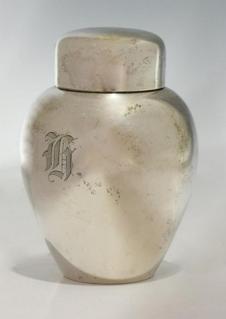 AMERICAN ROGER WILLIAMS STERLING SILVER TEA CADDY (1 of 4)
