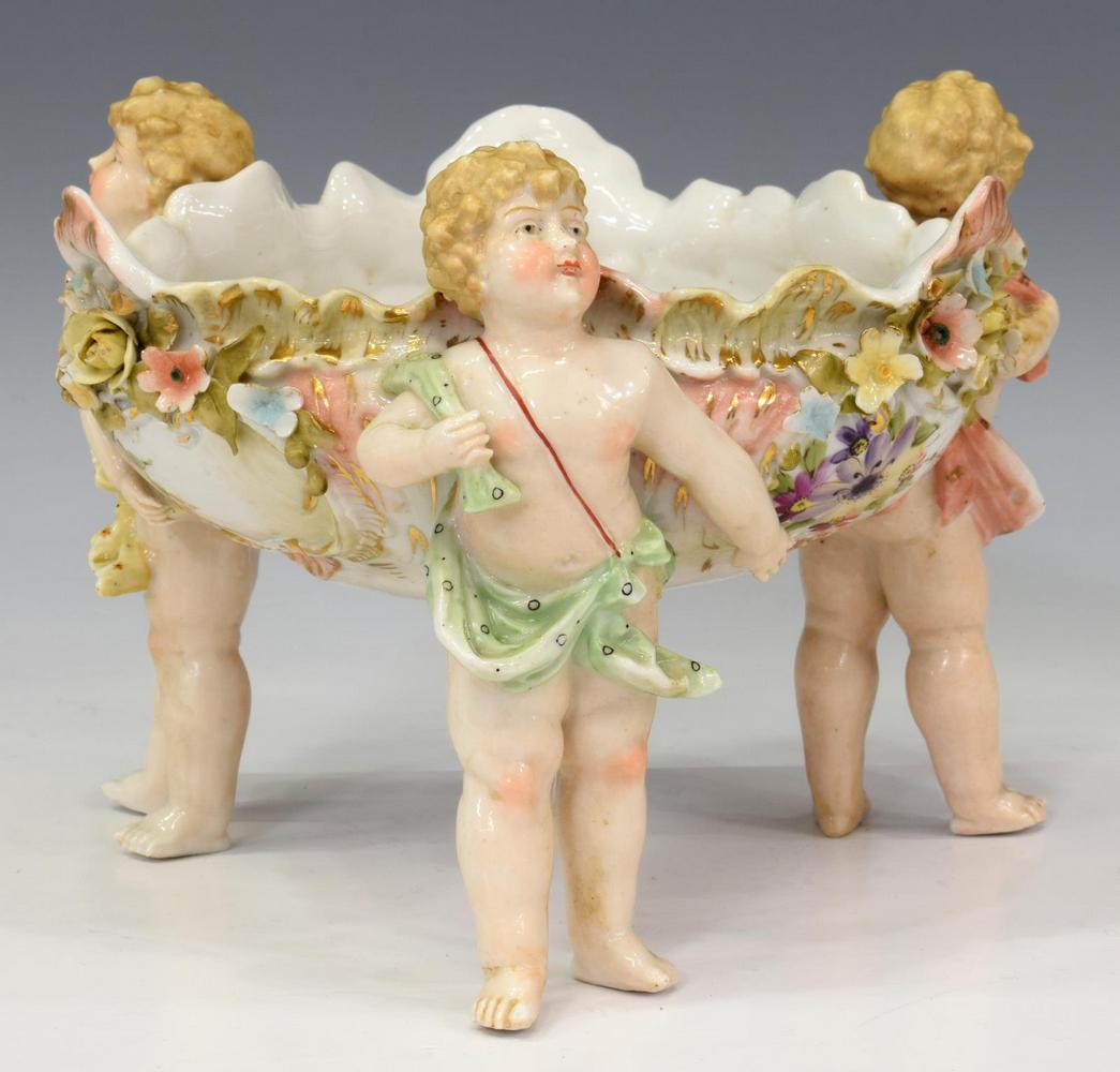 GERMAN SITZENDORF PORCELAIN PUTTI CENTERPIECE (1 of 5)