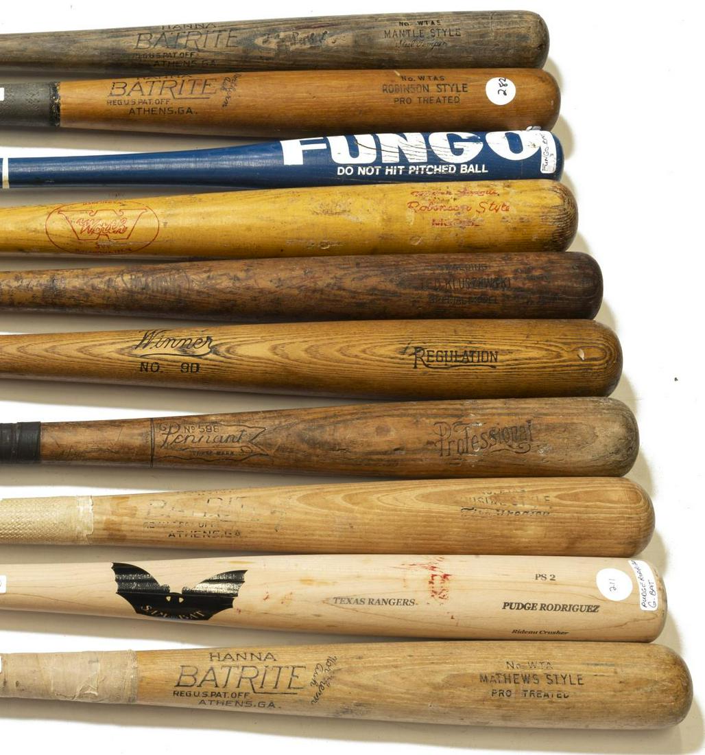(10) VINTAGE BASEBALL MAJOR LEAGUE BATS (1 of 3)