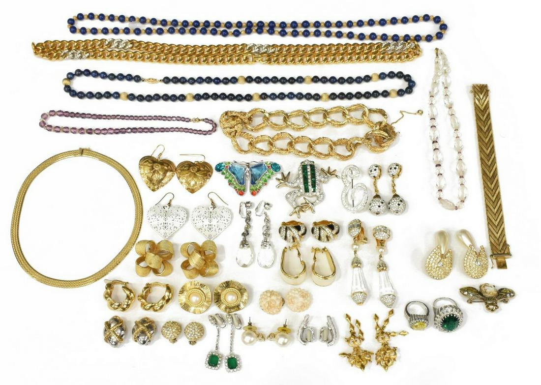 HUGE LOT COSTUME JEWELRY, SWAROVSKI, CINER & MORE: (lot) Collection of vintage to modern costume jewelry, various materials and makers, highlights include: (1) Swarovski crystal butterfly brooch, (2pr) varied Swarovski crystal earrings, both clip on,