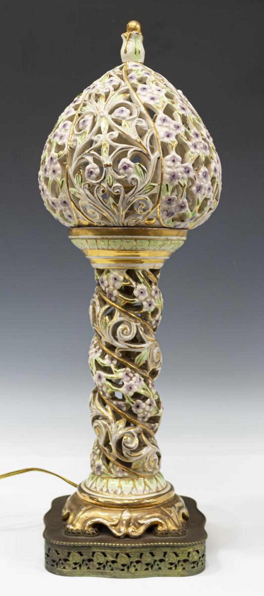 PARCEL GILT FLORAL PIERCED PORCELAIN TABLE LAMP (1 of 2)