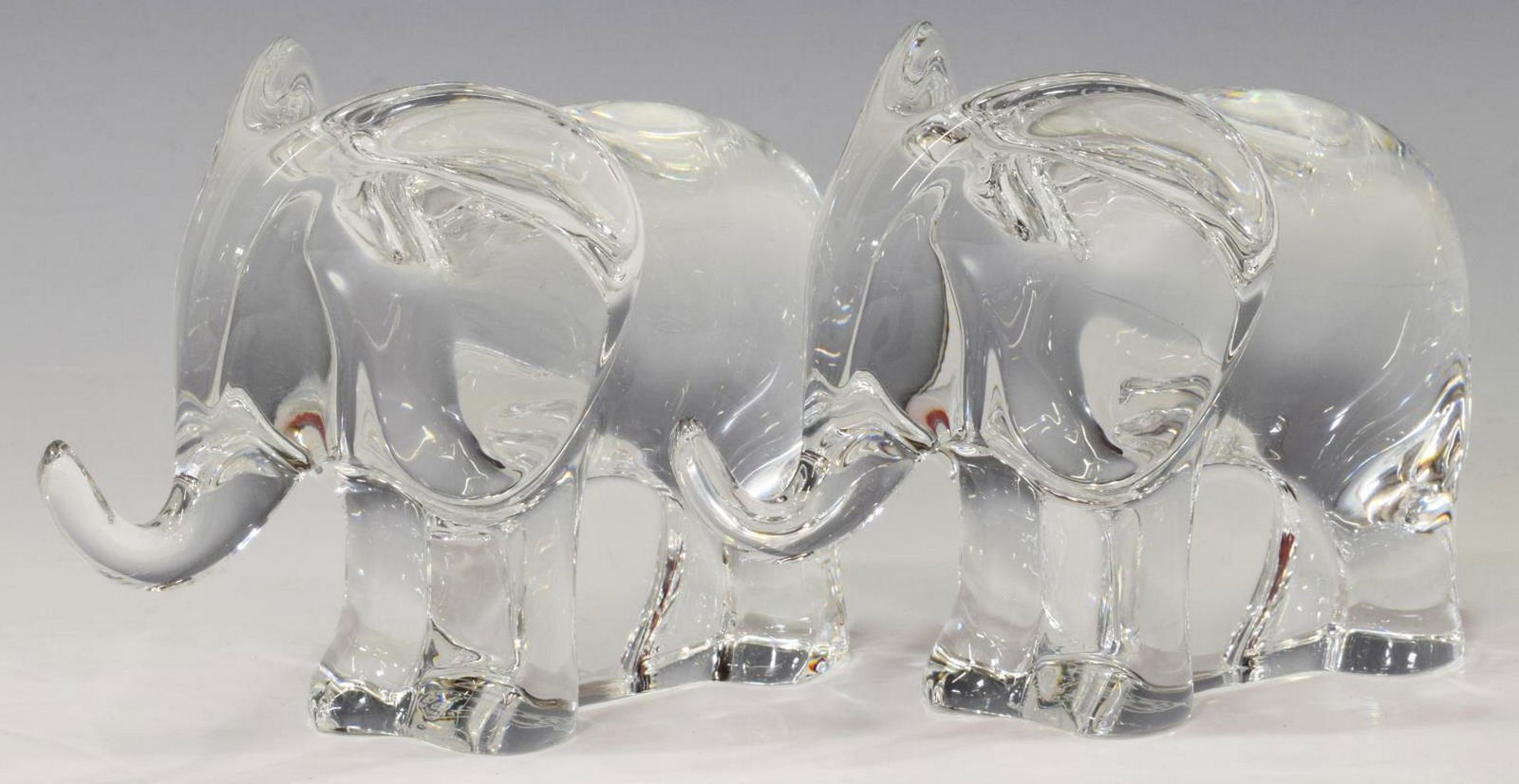 (2) BACCARAT LOET NOAH'S ARK ART CRYSTAL ELEPHANTS (1 of 5)
