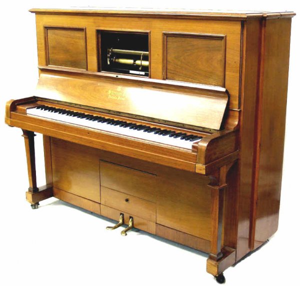 ANTIQUE STEINWAY PIANOLA PLAYER PIANO WALNUT CASE: Steinway Pianola Piano, Vertegrand upright model, SN 158383, circa 1912, operating, electrified "player" piano, walnut case, interior appears to have been restored with new strings, felts, hammers, et