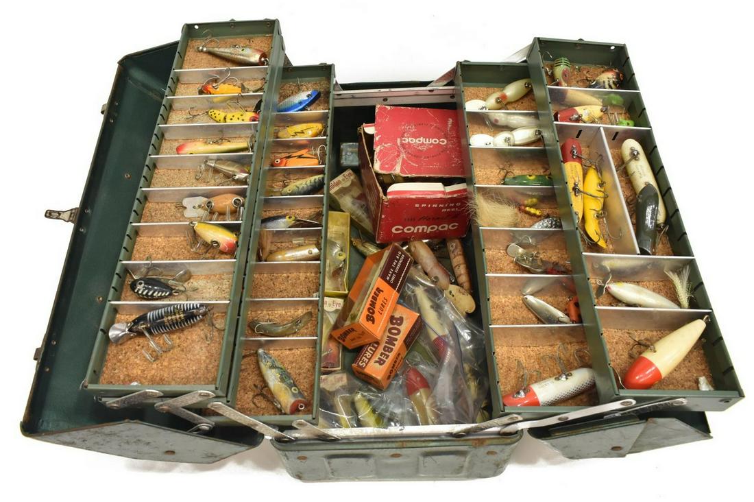 VINTAGE FISHING TACKLE BOX & TACKLE, 50 LURES: Vintage Walton metal fishing tackle box and tackle, more than 50 lures with top water, divers, spinners, some in boxes, some in boxes, Compac F995 Hornet III reel with manual and rough box, box: 19"h,