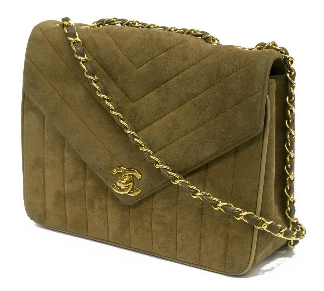 CHANEL CHEVRON QUILTED SUEDE ENVELOPE FLAP BAG (1 of 4)