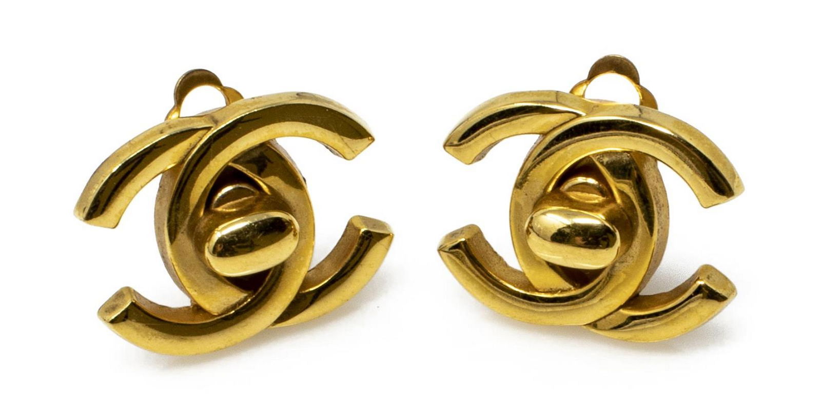 CHANEL GOLD-TONE CC TURNLOCK CLIP-ON EARRINGS (1 of 3)