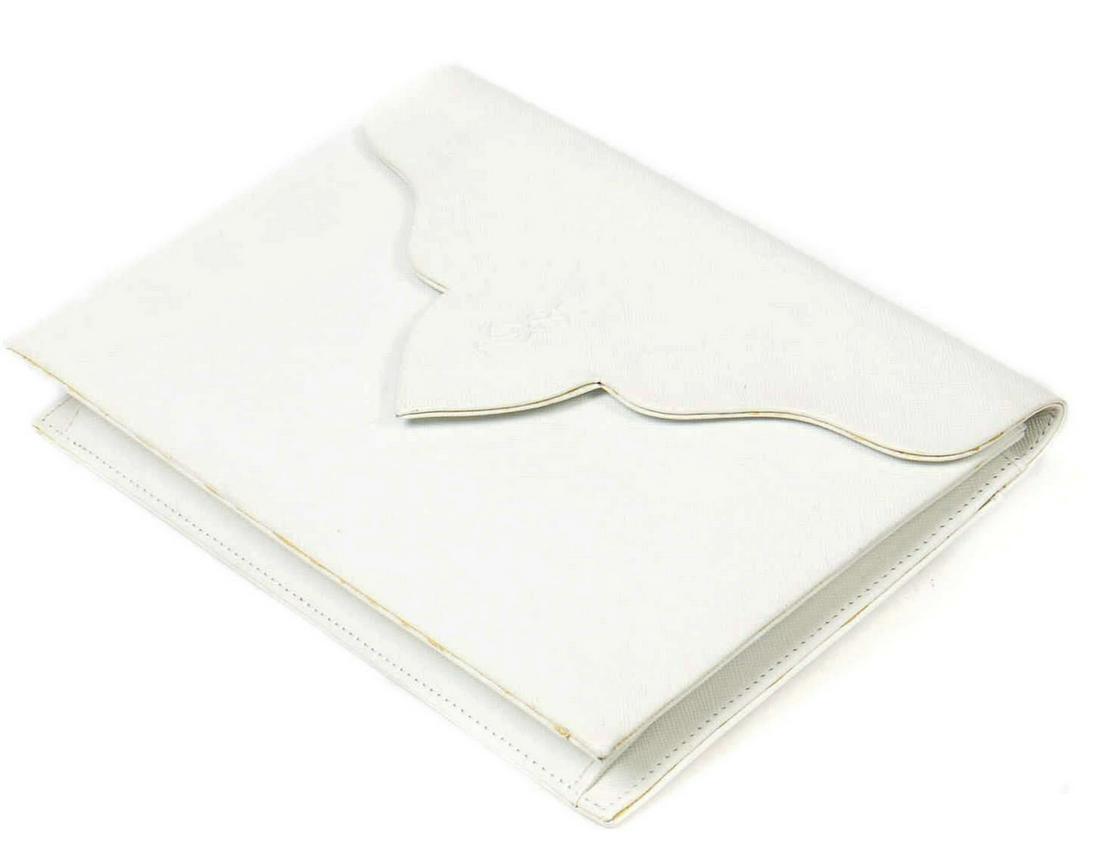 YVES SAINT LAURENT WHITE LEATHER ENVELOPE CLUTCH (1 of 3)