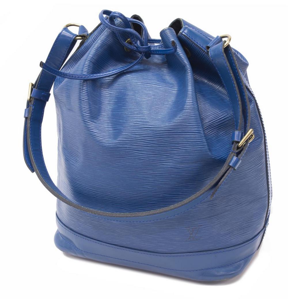 LOUIS VUITTON 'NOE GM' BLUE EPI LEATHER BUCKET BAG: Louis Vuitton "Noe GM" bucket bag, in blue Epi leather, with brass hardware, adjustable flat shoulder strap, drawstring closure at front face opening to black Alcantara lined interior, retaining dustb