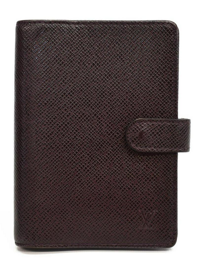 LOUIS VUITTON BURGUNDY TAIGA LEATHER AGENDA COVER (1 of 3)