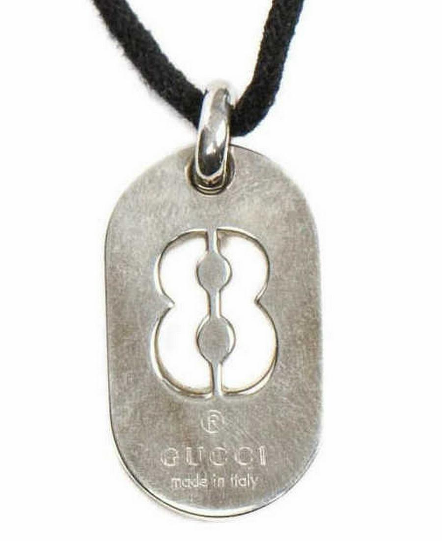 GUCCI STERLING SILVER '8' PENDANT NECKLACE (1 of 2)