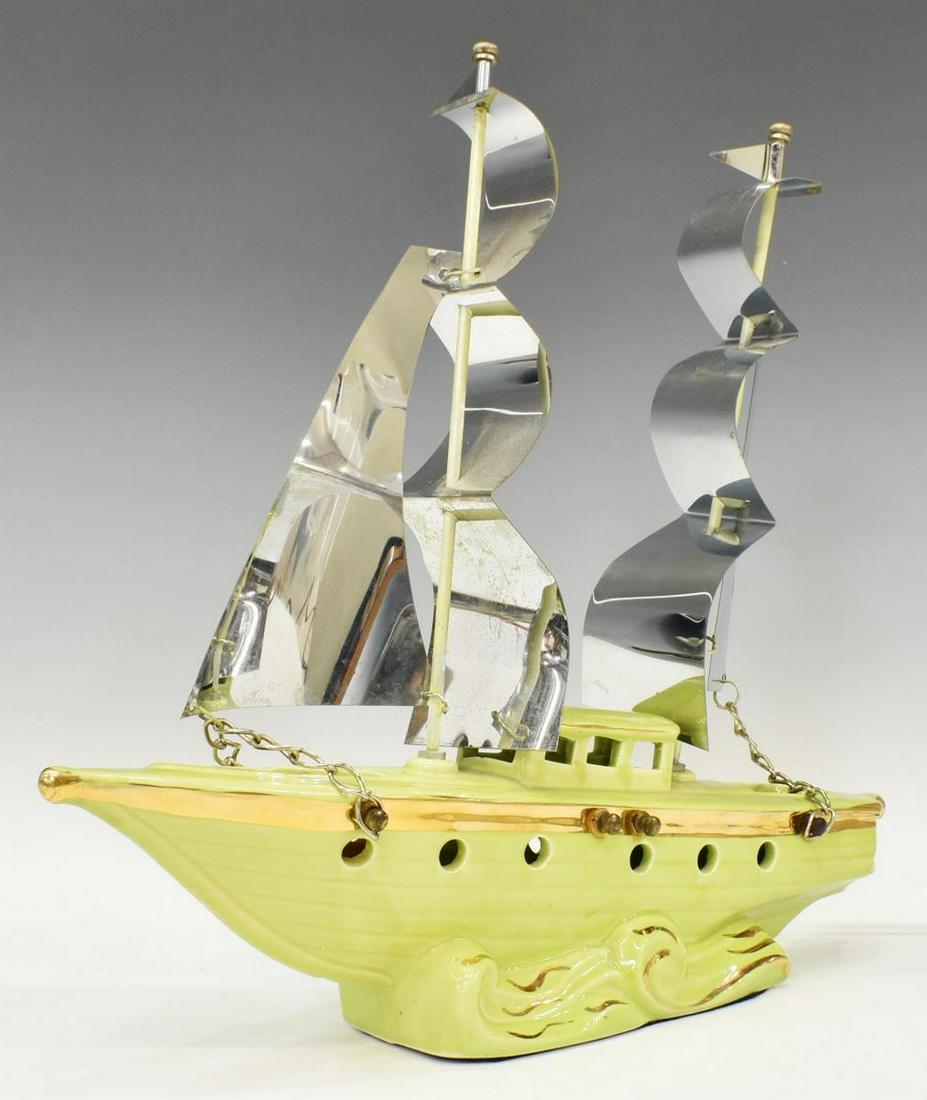 VINTAGE MID-CENTURY CERAMIC SAILBOAT SHIP TV LAMP (1 of 4)