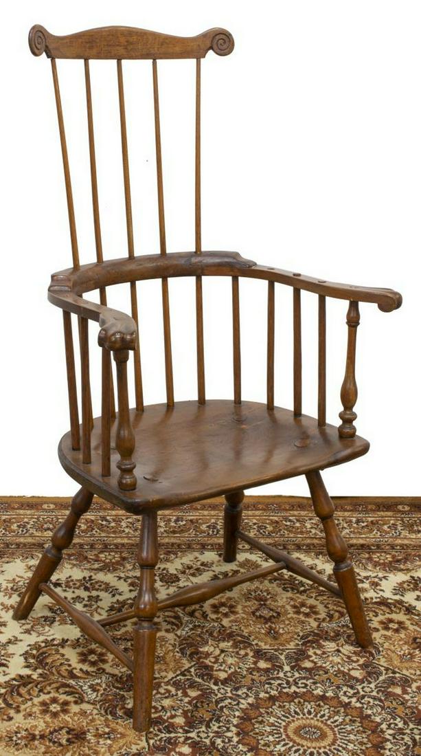 AMERICAN WINDSOR COMB-BACK ARMCHAIR, 18TH C. (1 of 3)