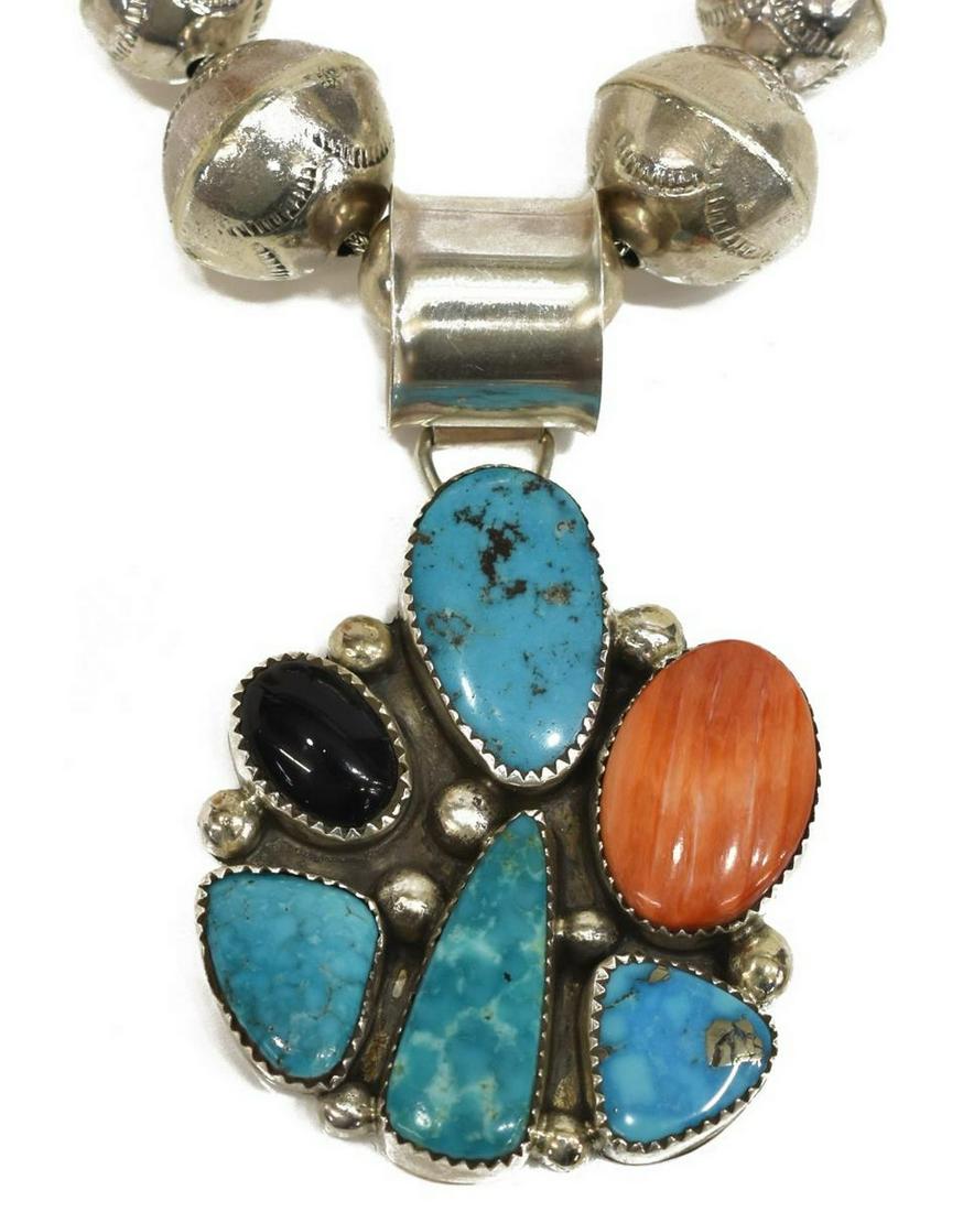 KEITH JAMES NAVAJO TURQUOISE SPINY OYSTER NECKLACE (1 of 5)
