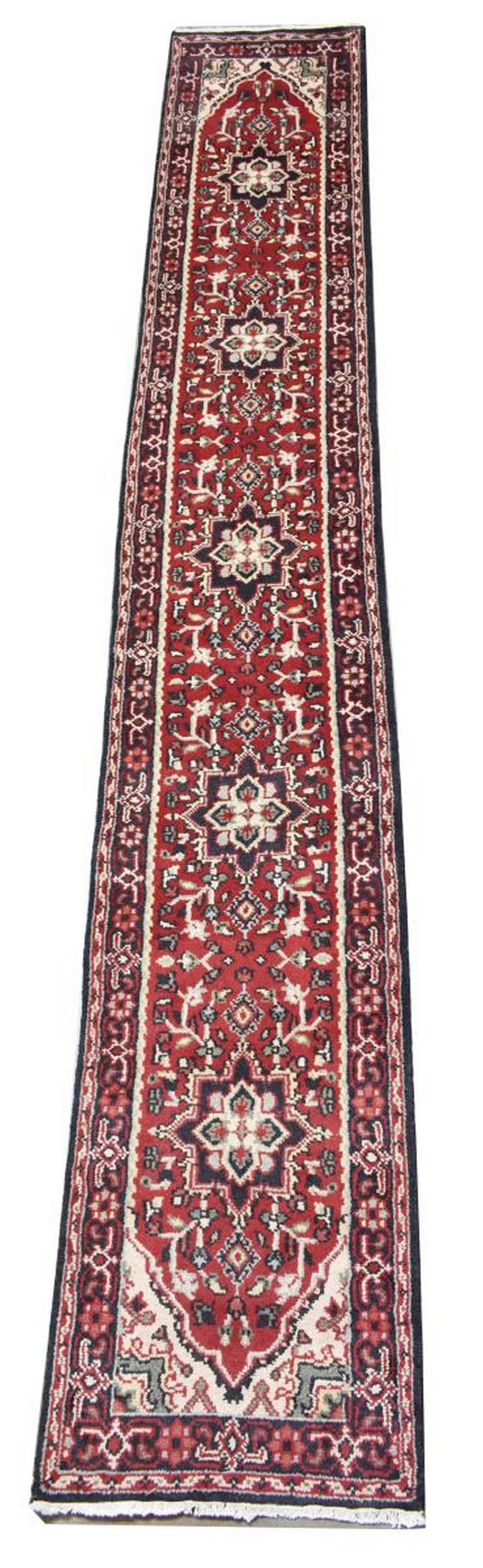 HAND-TIED PERSIAN HERIZ RUNNER, 15 (1 of 3)