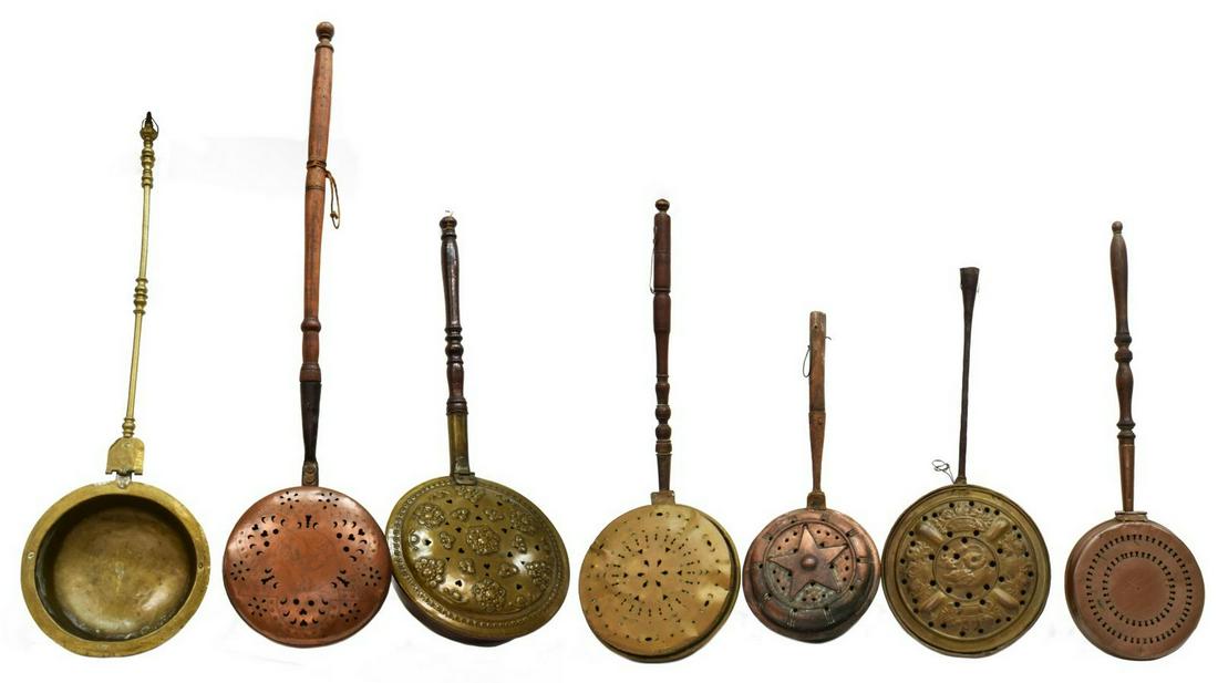 7) ANTIQUE CONTINENTAL COPPER & BRASS BED WARMERS (1 of 3)