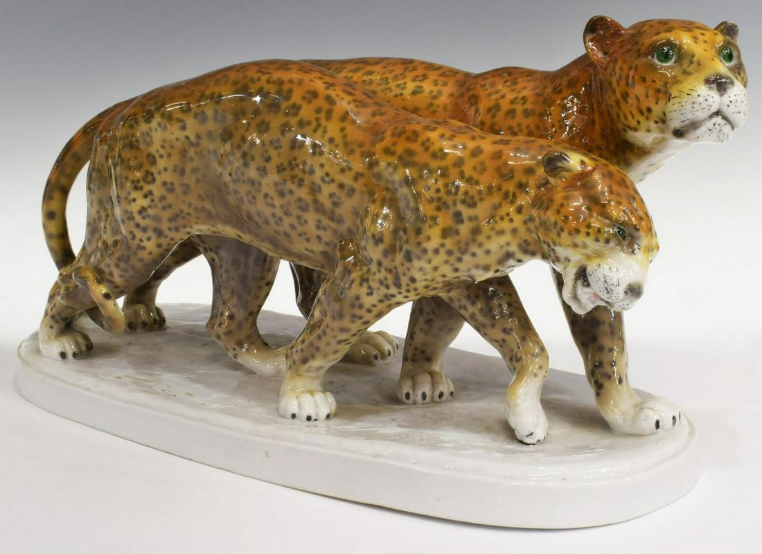 GERMAN PORCELAIN LEOPARD/ JAGUAR FIGURE GROUP (1 of 7)