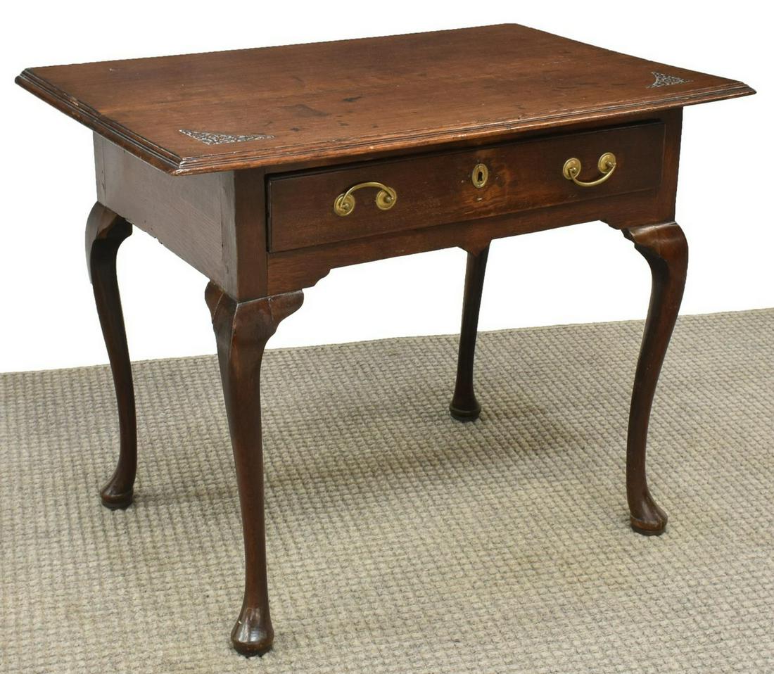 ENGLISH QUEEN ANNE STYLE OAK TABLE, 18TH C. (1 of 4)