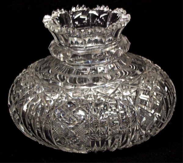 FINE AMERICAN BRILLIANT CUT GLASS FLOWER VASE 
