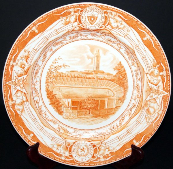 WEDGWOOD UNIVERSITY OF TEXAS COMMEMORATIVE PLATE 