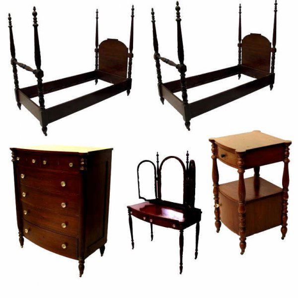 266 TOBEY FURNITURE MAHOGANY BEDROOM SUITE, CHICAGO