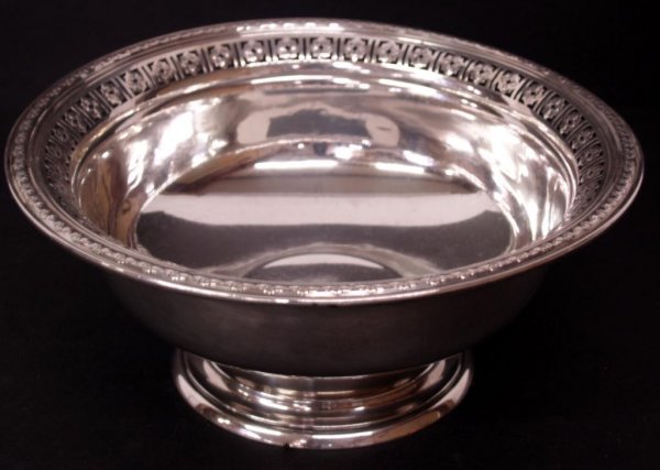 STERLING SILVER FOLIATE PIERCED CENTER BOWL