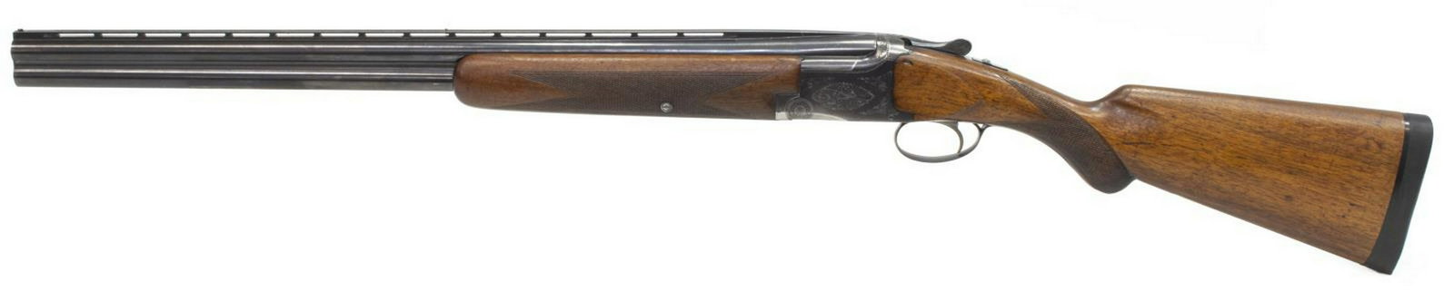 BROWNING SUPERPOSED 12 GAUGE SHOTGUN, BELGIUM: Browning Superposed shotgun, Belgium, 12-gauge, 2.75" shells, 25.5" vent rib barrels, foliate engraved receivers, checkered hardwood stock, modified on modified barrels, mfg. 1956, SN 51XXX *REQUIRES 