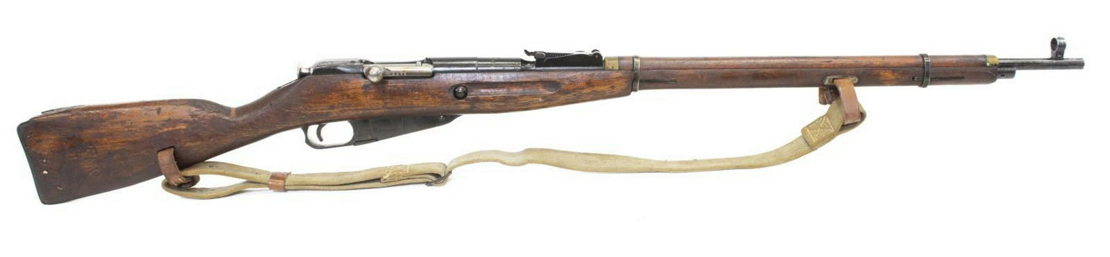 FINNISH MOSIN NAGANT RIFLE, M 91/30, 1941: Finnish Mosin Nagant rifle, Model 91/30, 7.62mm caliber, bolt action, 28.5" barrel, bayonet lug, hooded front sight, adjustable rear sight, receiver ring with1941 date and Izhevsk Arsenal mark, SA in 