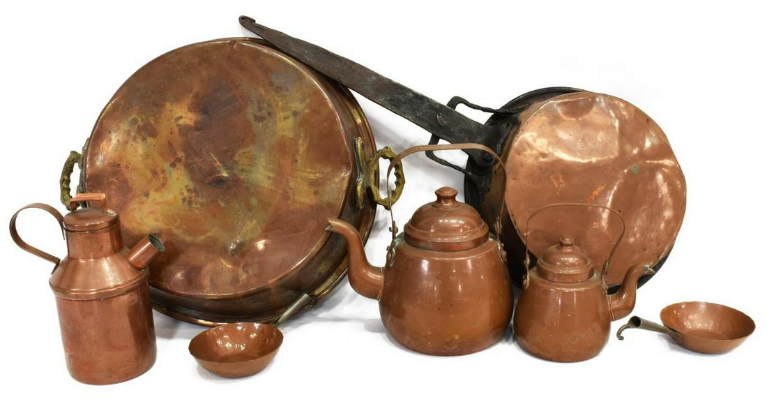 (7) COLLECTION OF COPPER KITCHENWARE & PANS: (lot of 7) Copper kitchenware items, including: (2) diminutive pans, marked Made in Sweden, approx 1.5"h, 5.5"w, 3"d; (1) Rothberg Oy, Turku kettle, maker's mark to handle, approx 7"h, 7"w, 5"d; (1) O